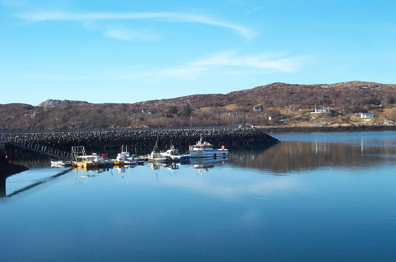 Small Boat Pontoon - Lochinver Harbour